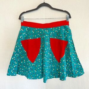 Vintage Hand Sewn Apron Turquoise w/Bright Red Pockets